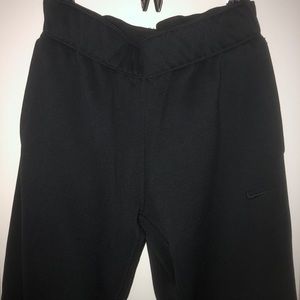 Nike Women’s Thermal Track Pants